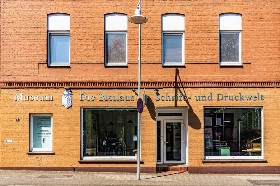 Die Bleilaus zeigt Ihnen die Schrift- und Druckwelt von außen ..., Foto: Rüdiger Katterwe Außenansicht Museum Die Bleilaus - Schrift- und DRuckwelt