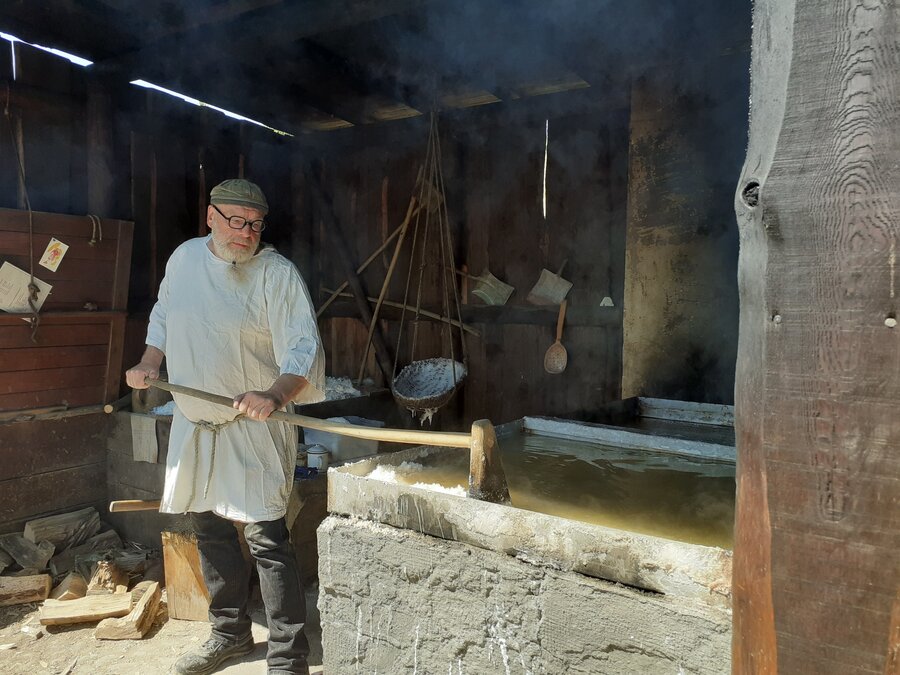 Letzte erhaltene große Siedepfanne, Foto: Frank Zeidler-Kanter 2022  Letzte erhaltene große Siedepfanne - Deutsches Salzmuseum