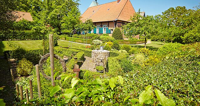 Blick in den Garten des Stiftmuseums